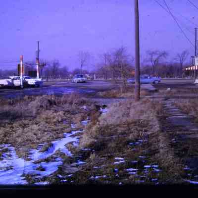 Alleys behind Michigan Ave EB businesses, east of town. South Side. Westlawn Cemetery across Street