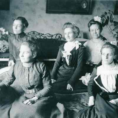 Spinster Club Members
