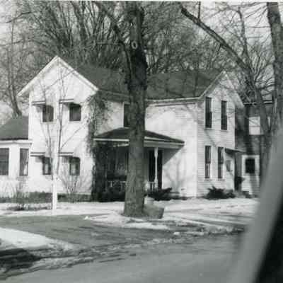 3910 Newberry