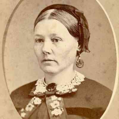 Helen Emily Brown Heywood, wife of Truxton and daughter of Ammon Brown.