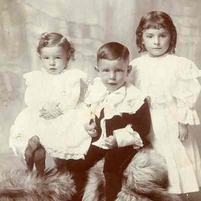 Clare, Clyde and Myrtle Cyphers