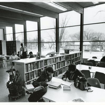 Old Wayne Library interior