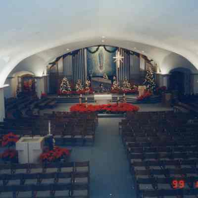 Sanctuary and Altar decorated for Christmas 1999