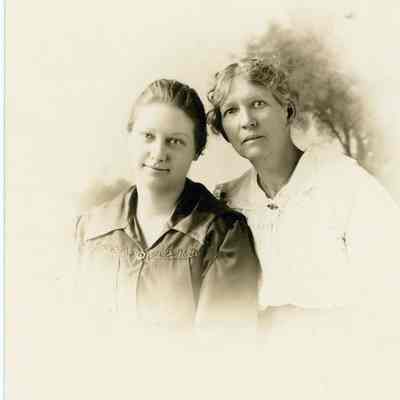 Irene Ganong and her mother