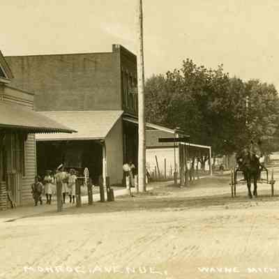 3954-3930 Monroe