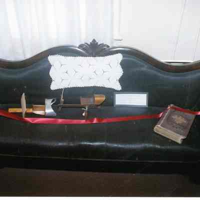 Francis Steers made this 1860's horsehair sofa for his brother Alfred Steers. Photo taken in 2009