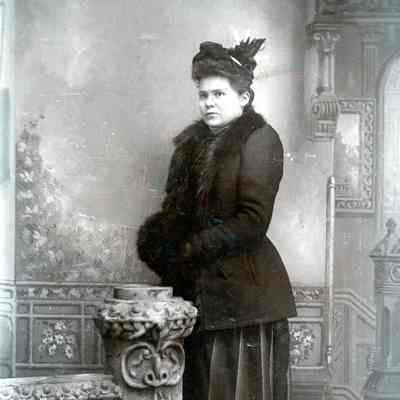 Photo from the Pettingill's family album.