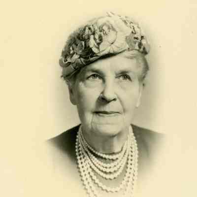 Estella Bunting