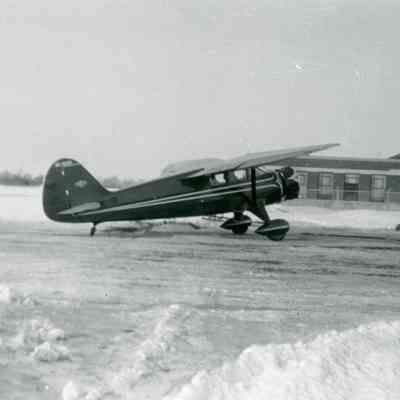 Stinson Reliant Airplane