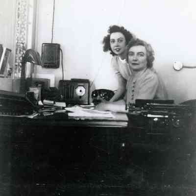 Shirley and Annabell at the office desk on 07/07/1940.