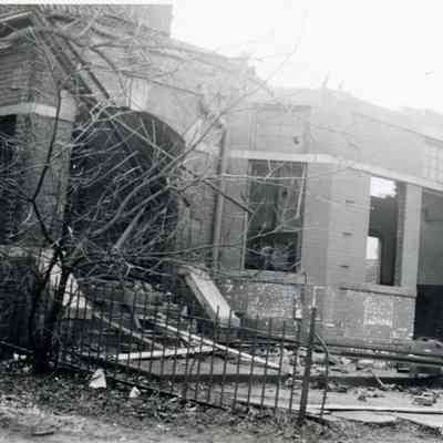 1938