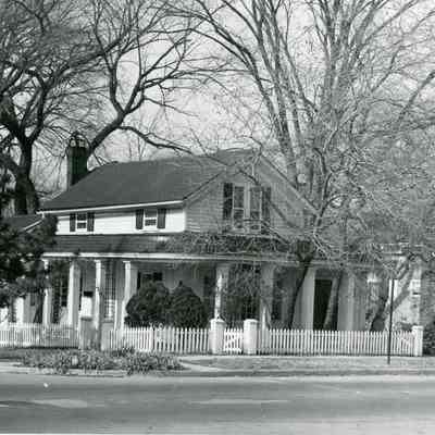 3850 Newberry