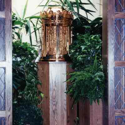 Tabernackle Alcove