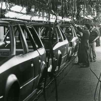Escort Production - 1982