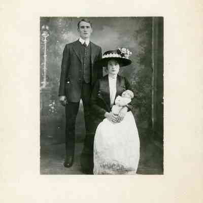 Thomas, Emily, Alice. Around 1912