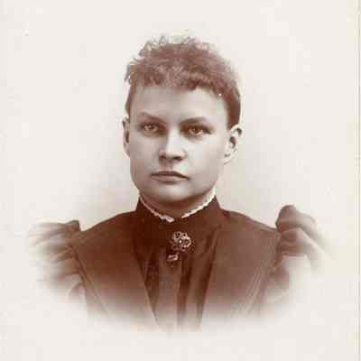 Minnie Coleburn, daughter of Louis Coleburn.