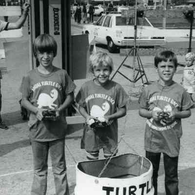 Turtle Race Winners. Craig Morgan, Mike Konopka, Guy Gibson