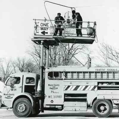 Wayne County Road Commission Traffic Light Installation