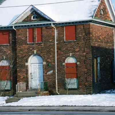 2002