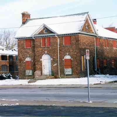 2002