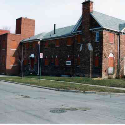 2002