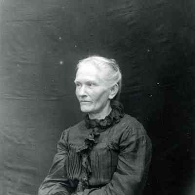 Ellen Warner in 1901.