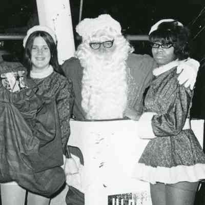 Santa comes to Inkster 1971