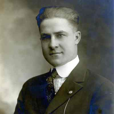 Glenn Julius Smith