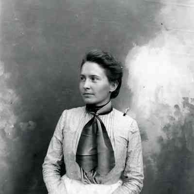 Floy Warner in 1901.