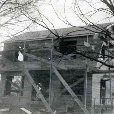 Building the new Warner House on Nov. 9, 1924.