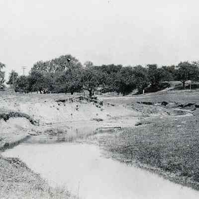 Creek through the Philip Stellwagen Farm on Michigan Ave in Wayne MI. This creek is part of the Bell Creek System.