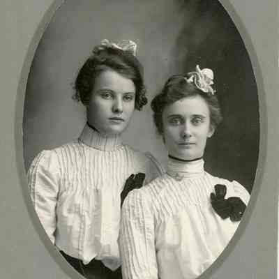 Alma and Edith Cook