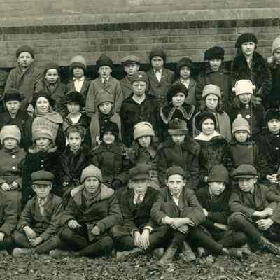 8th Grade Roosevelt Class Photo