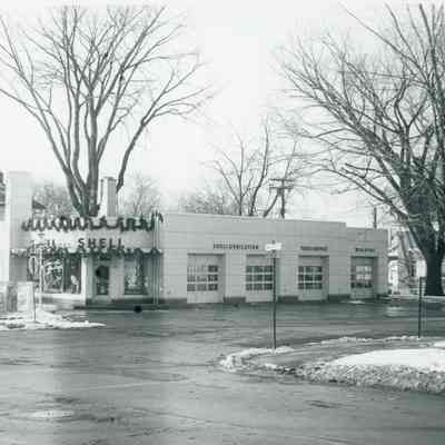 35310 Main J Austin Oil Co. Gas Station