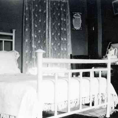 Martin House, Bedroom