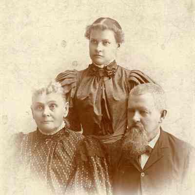Sarah youngs Coleburn, Minnie A Coleburn and Lewis Coleburn.