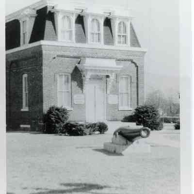 Wayne Historical Museum Exterior on Mar 29, 1977.