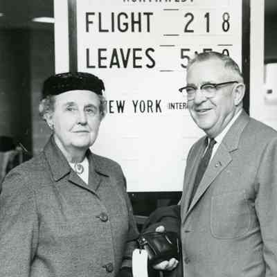 Mr. Mrs. Ed Millis on April 10, 1961.