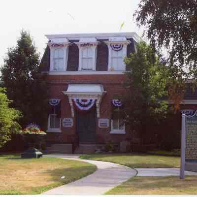 Wayne Historical Museum Exterior