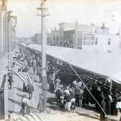 The Street Fair in Hudson, Michigan.