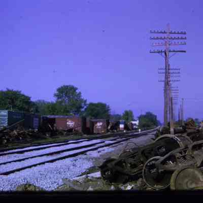 Trains, Penn Central wreck Box cars in May 1969