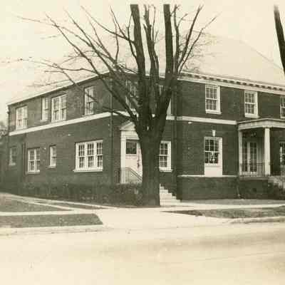 35030 Main - Uht's Funeral Home