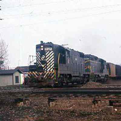 Trains, Wayne Junction Southbound