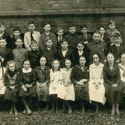 8th Grade Roosevelt School Class