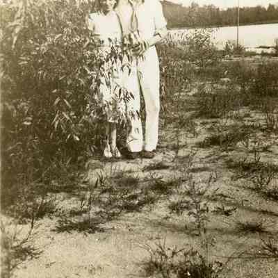 Elizabeth Duncan and Uern Newhick