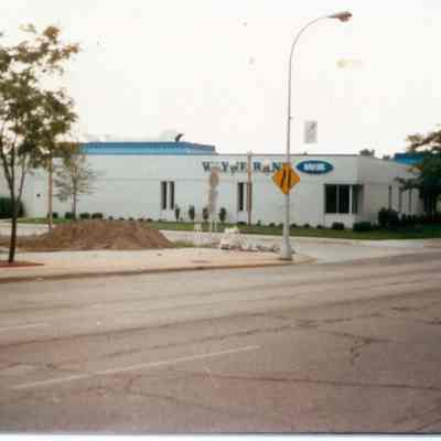 35215 W Michigan Ave. - Wayne Bank