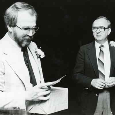 Mayor Pat Norton is on right on April 24,1985.