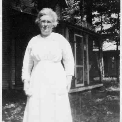 Mrs. Bradt at Eaton Rapids Camp Grounds