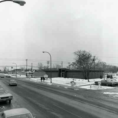 Michigan WB near 2nd street. 1972