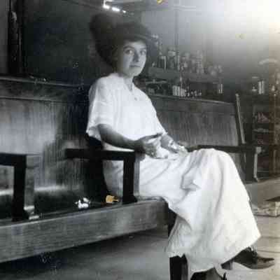 Annabell at Eloise off of Michigan Ave on Aug. 22, 1914.